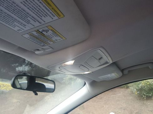 Used 2019 Ford Escape SE FWD image 14
