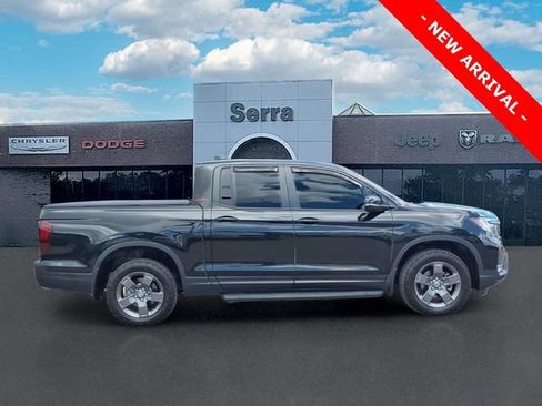 Used 2024 Honda Ridgeline TrailSport image 8
