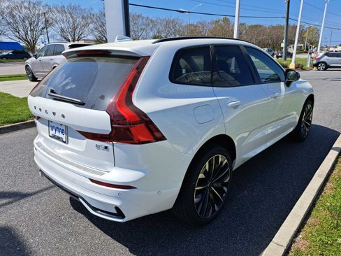 New 2026 Volvo XC60 B5 Ultra w/ Protection Package Premier AWD/4WD image 3