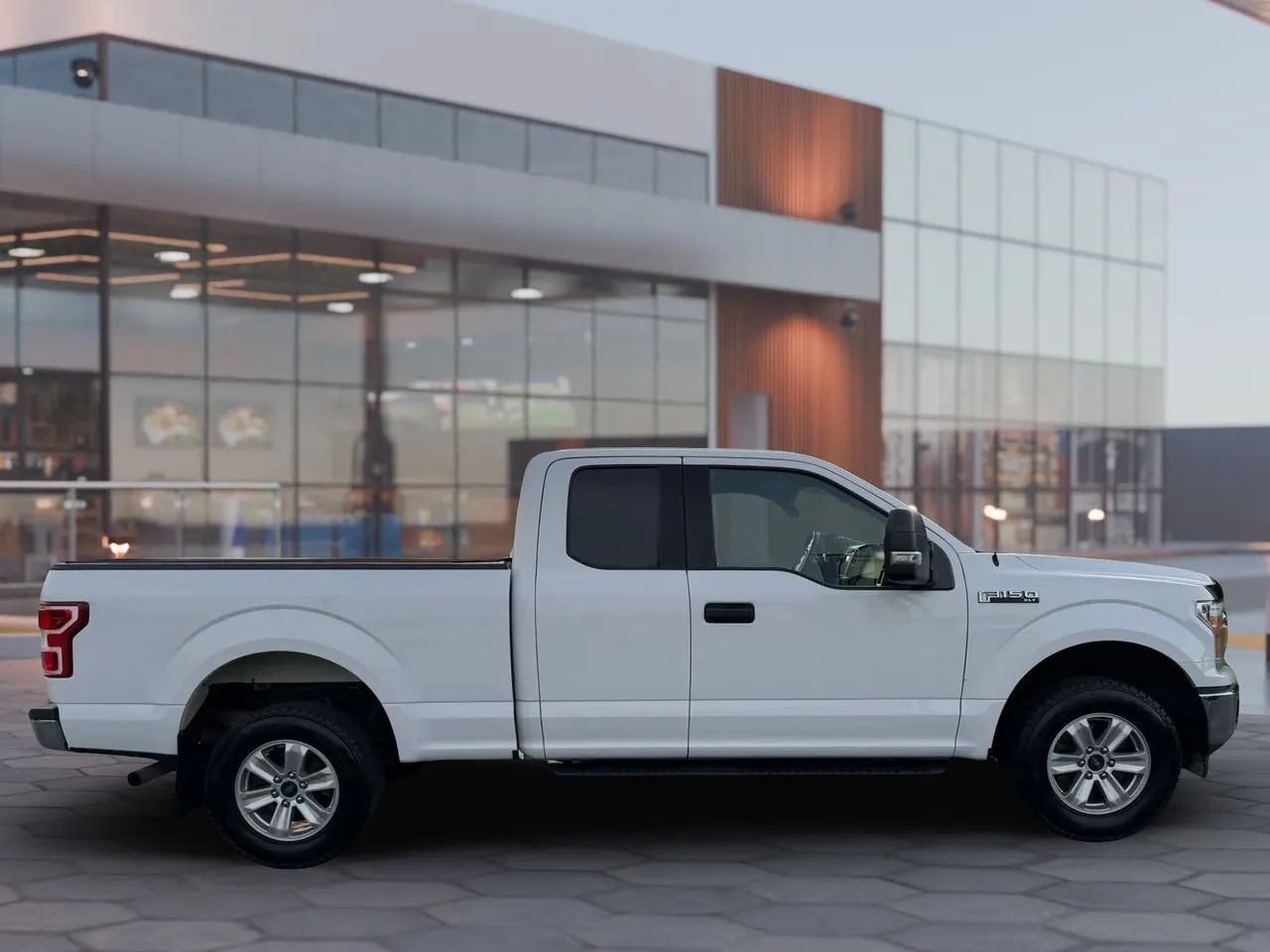 Used 2019 Ford F150 XLT w/ Equipment Group 301A Mid AWD/4WD image 4