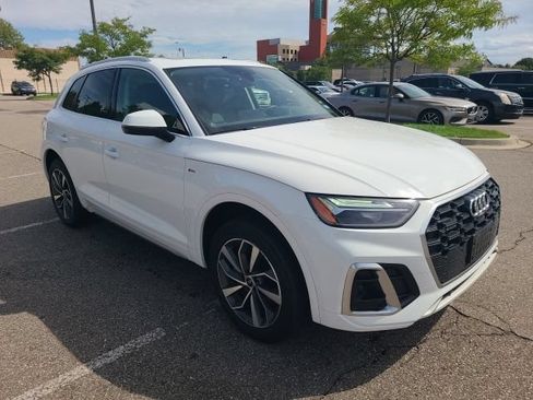 Used 2024 Audi Q5 2.0T Premium Plus AWD/4WD image 12
