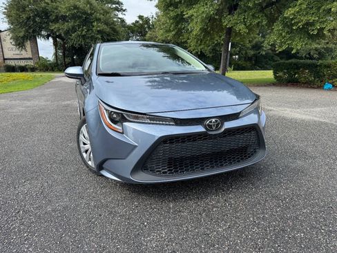 Used 2020 Toyota Corolla LE FWD image 36