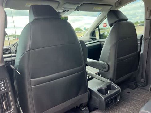 Used 2024 Honda Odyssey EX-L image 13