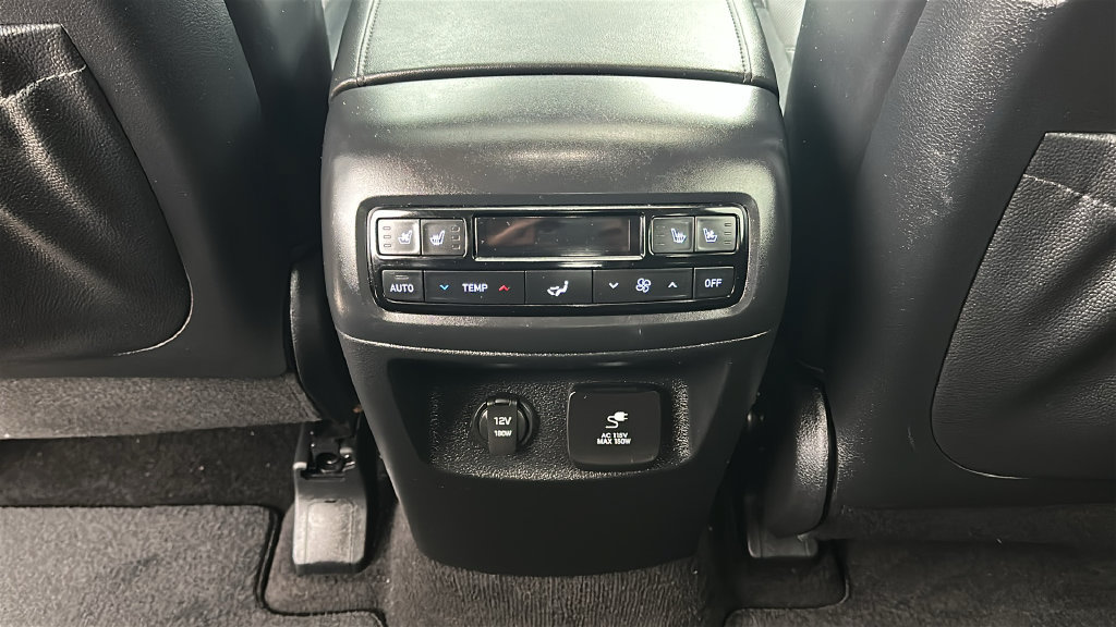 Used 2024 Hyundai Palisade SEL w/ Premium Package FWD image 31