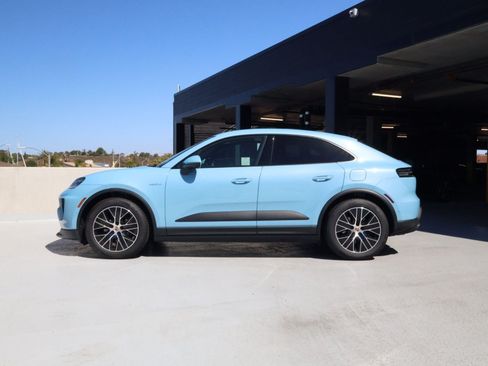 New 2026 Porsche Macan Electric RWD image 2