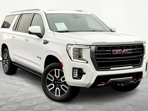 Used 2021 GMC Yukon XL AT4 w/ AT4 Premium Package image 3