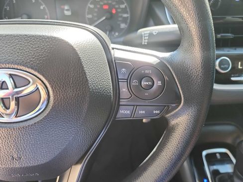 Used 2024 Toyota Corolla LE FWD image 17