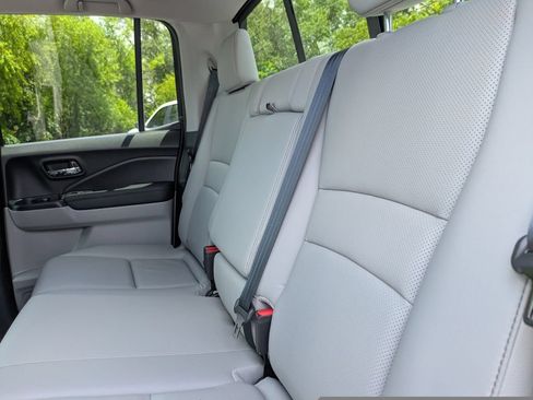 Used 2023 Honda Ridgeline RTL-E image 14