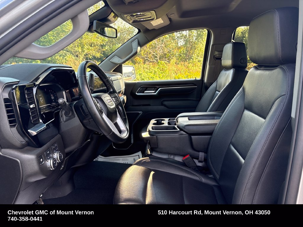 Used 2025 GMC Sierra 1500 SLT AWD/4WD image 11