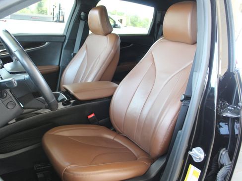 Used 2023 Lincoln Nautilus Reserve w/ Monochromatic Package image 51