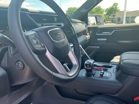 New 2026 GMC Sierra 1500 Denali AWD/4WD image 9