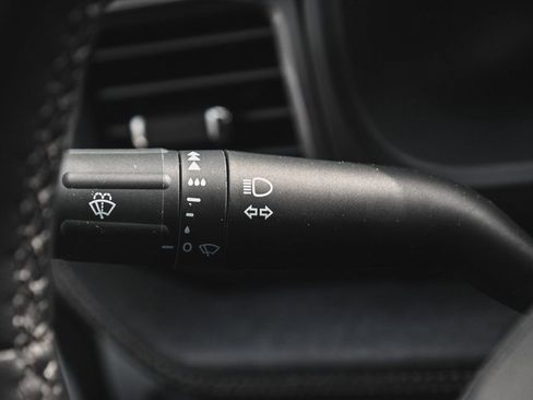 Used 2025 Ford F150 Lightning Flash image 22