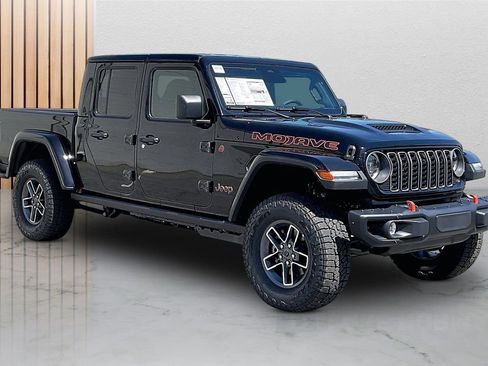 New 2026 Jeep Gladiator Mojave image 2