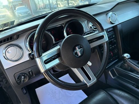 Used 2007 Ford Mustang GT Premium image 25