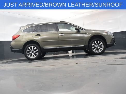 Used 2019 Subaru Outback 3.6R Touring w/ Popular Package #3A image 28