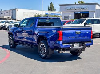Used 2025 Toyota Tacoma TRD Sport AWD/4WD video 2