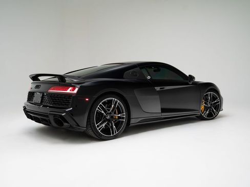 Used 2023 Audi R8 V10 performance image 3