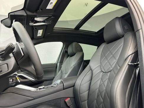 New 2026 BMW X6 xDrive40i image 5