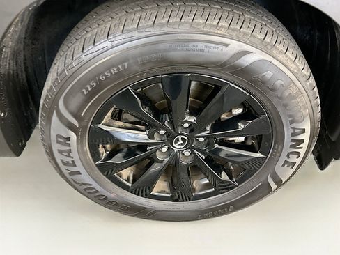 Used 2025 MAZDA CX-50 AWD 2.5 S w/ Preferred Package image 11