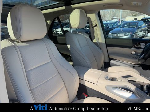 Certified 2022 Mercedes-Benz GLE 450 4MATIC image 31