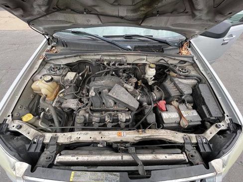 Used 2008 Mercury Mariner 4WD V6 image 43