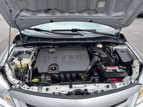 Used 2011 Toyota Corolla LE FWD image 14