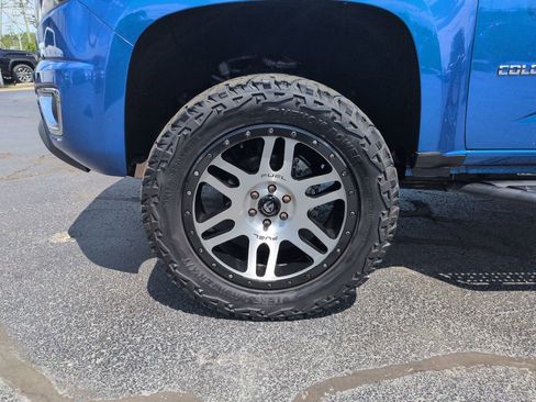 Used 2019 Chevrolet Colorado Z71 AWD/4WD image 27