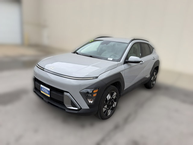 Used 2025 Hyundai Kona SEL AWD/4WD image 12