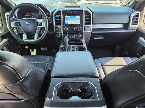 Used 2017 Ford F150 Lariat image 16