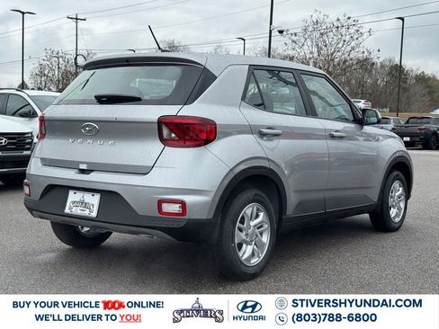 New 2026 Hyundai Venue SE image 12