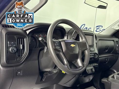 Used 2020 Chevrolet Silverado 2500 W/T image 2