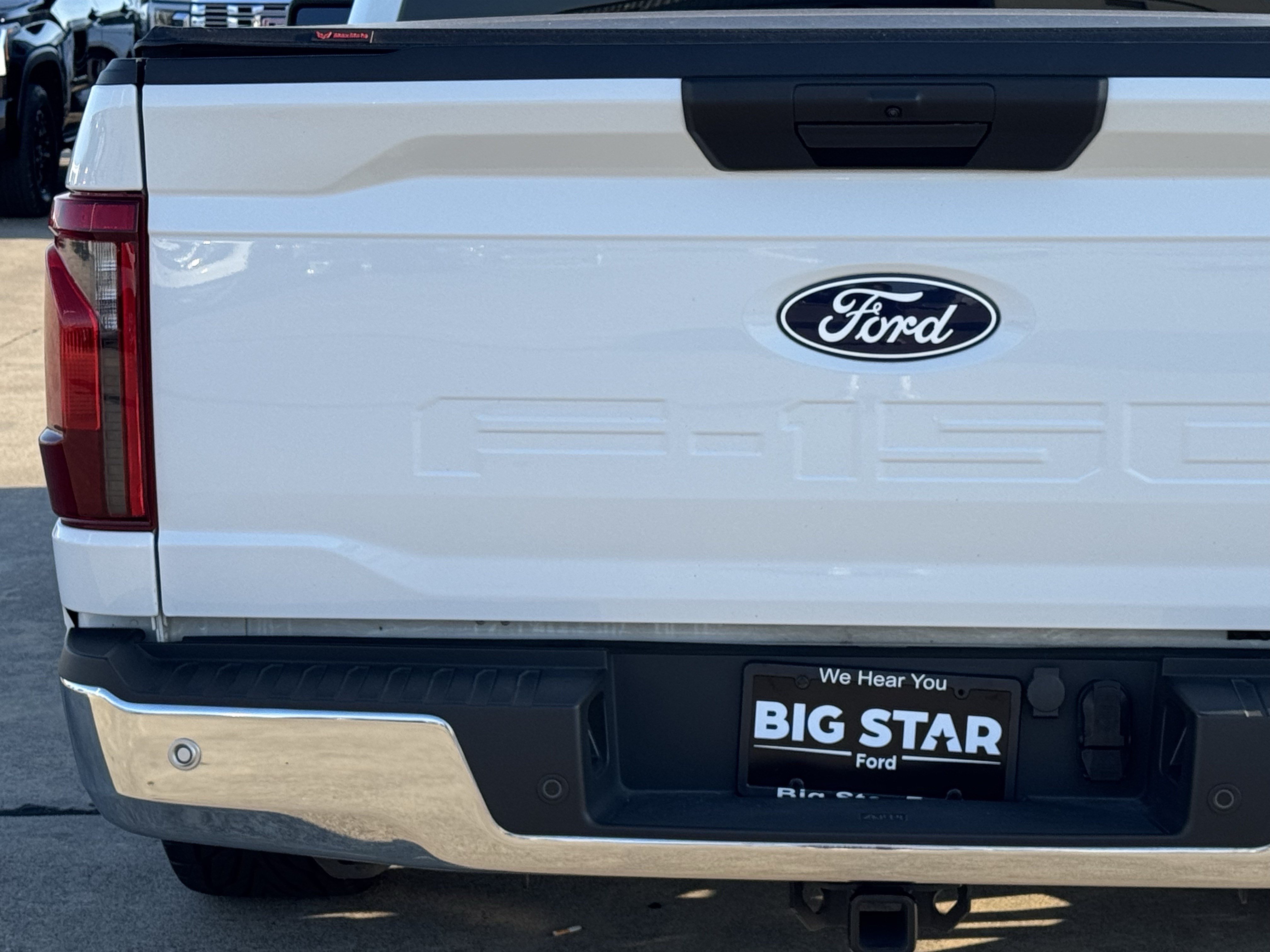 Used 2025 Ford F150 XL w/ Equipment Group 103A High AWD/4WD image 9