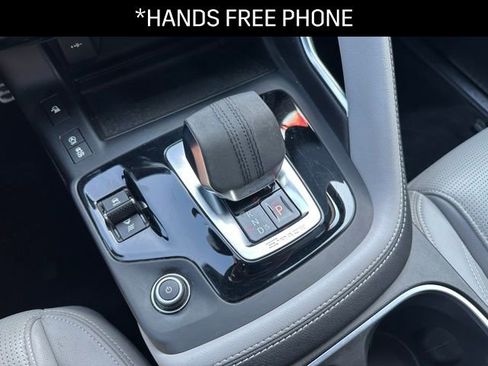 Used 2022 Jaguar E-PACE 300 Sport image 12