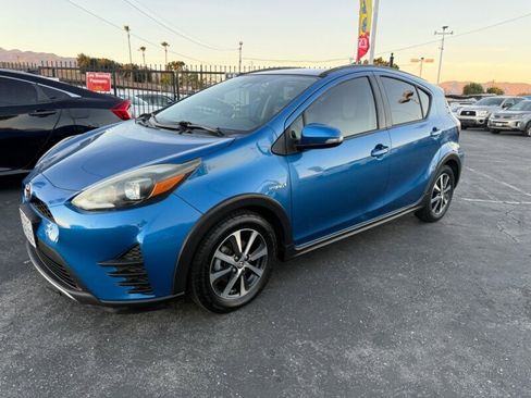 Used 2018 Toyota Prius C One image 1
