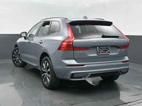 Used 2024 Volvo XC60 B5 Plus image 6