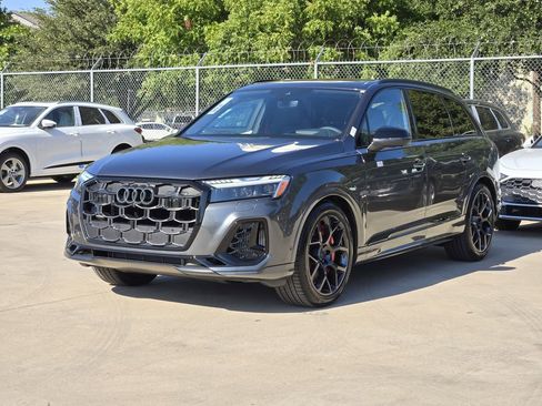 New 2026 Audi SQ7 Prestige image 4
