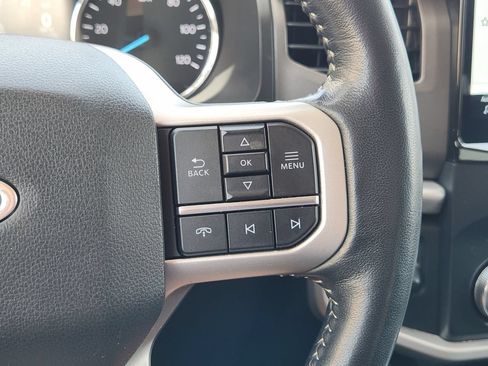 Used 2022 Ford Expedition XLT RWD image 27