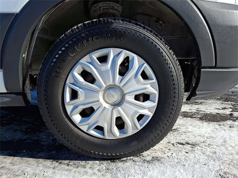 Used 2015 Ford Transit 150 XLT image 8