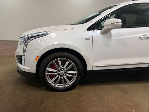 Used 2024 Cadillac XT5 Sportv AWD/4WD image 37