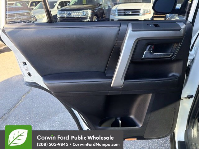 Used 2021 Toyota 4Runner SR5 AWD/4WD image 29
