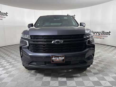 Used 2023 Chevrolet Tahoe RST image 2