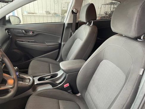 Used 2022 Hyundai Kona SEL image 15