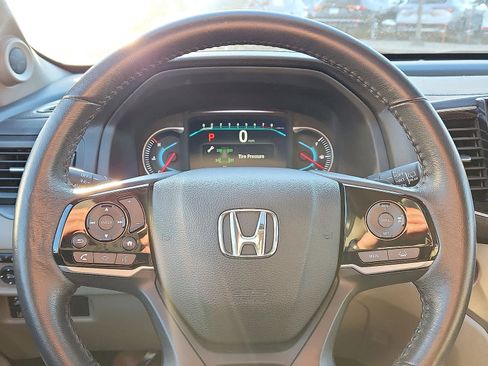 Used 2022 Honda Pilot Special Edition image 19