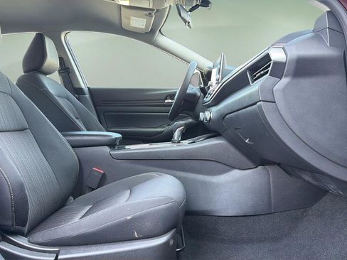 Certified 2024 Nissan Altima 2.5 SV image 11