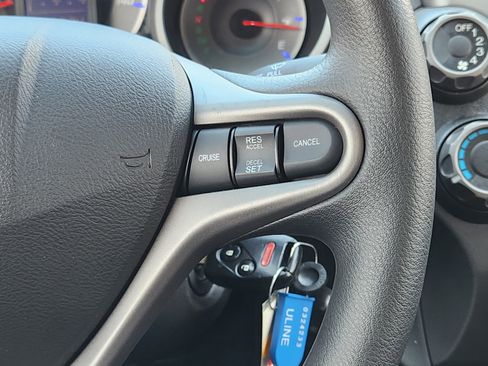 Used 2011 Honda Fit image 29