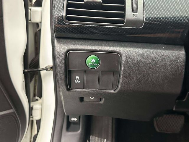Used 2013 Honda Accord Sport image 28