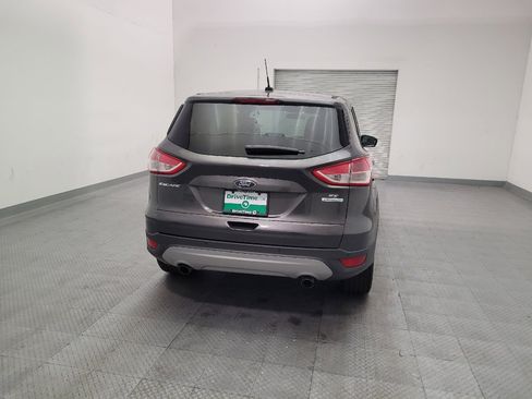 Used 2016 Ford Escape SE FWD image 7