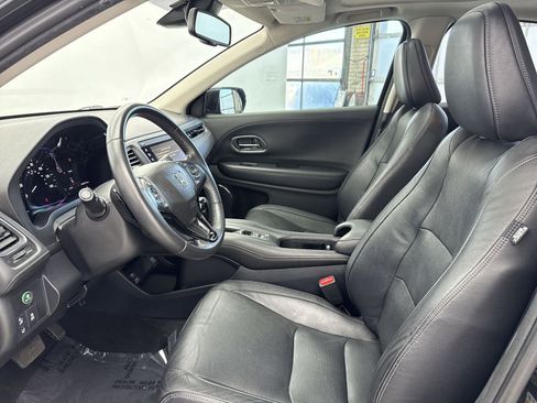 Used 2019 Honda HR-V EX-L image 11