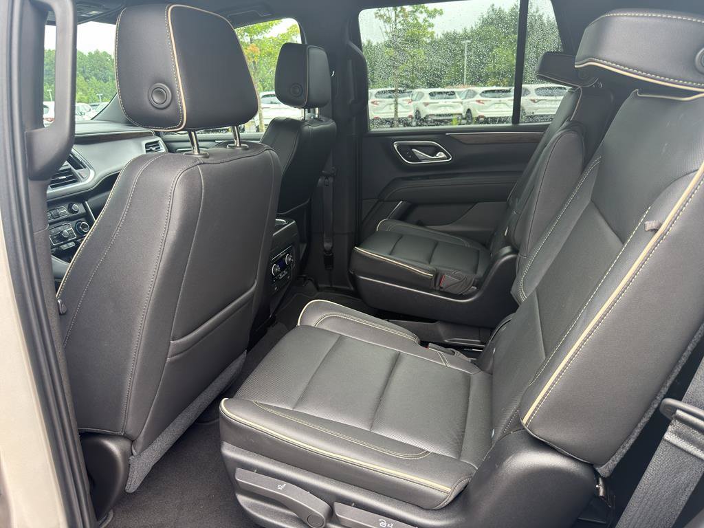 Used 2021 Chevrolet Tahoe Premier AWD/4WD image 26