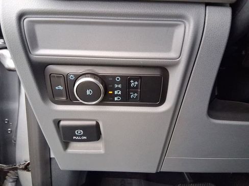 Used 2023 Ford F150 XLT image 15